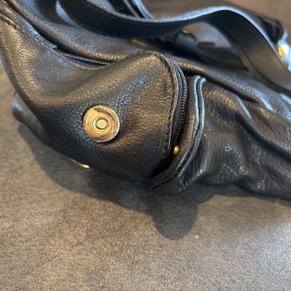 Valentina Black Pebbled Leather Made In Italy Shoulder Handbag - Picture 10 of 10